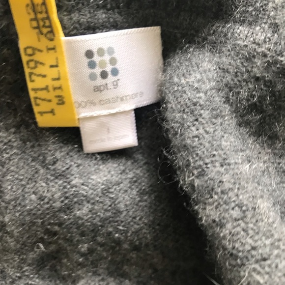 Apt 9 100 Cashmere Turtleneck - Picture 2 of 4